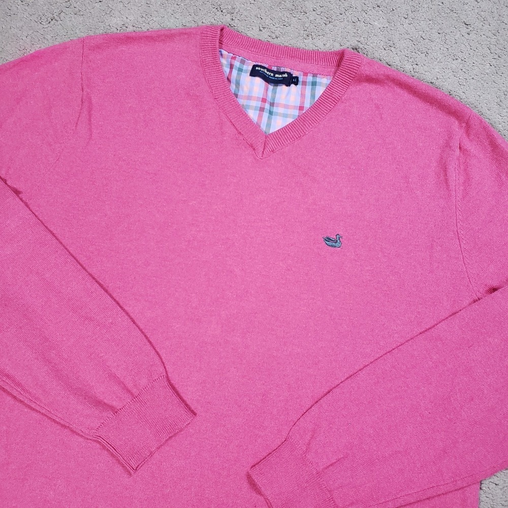 Southern Marsh Sweater Mens XL Pink Multi Gingham V Neck Long Sleeve Casual